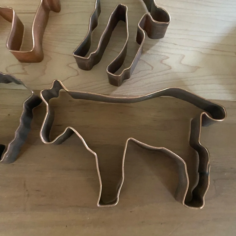 Rare Mail By Martha Stewart Vintage 4 Animal Shape Copper Stamped Cookie Cutters